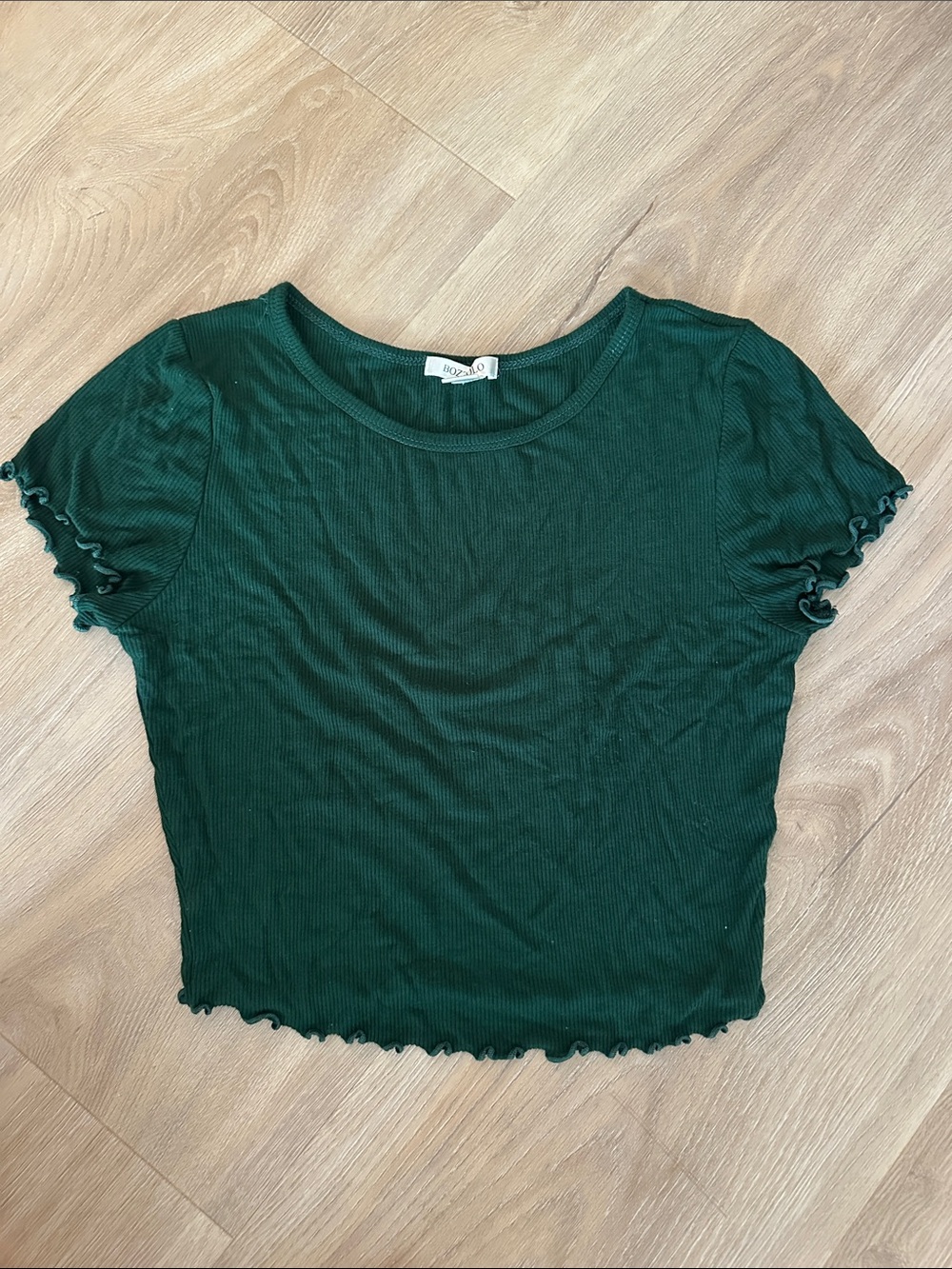 Bozzolo Dark Green Ribbed Lettuce-Edge Crop Top